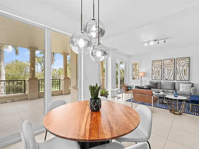 19127 Fisher Island Dr #19127 — Photo 19