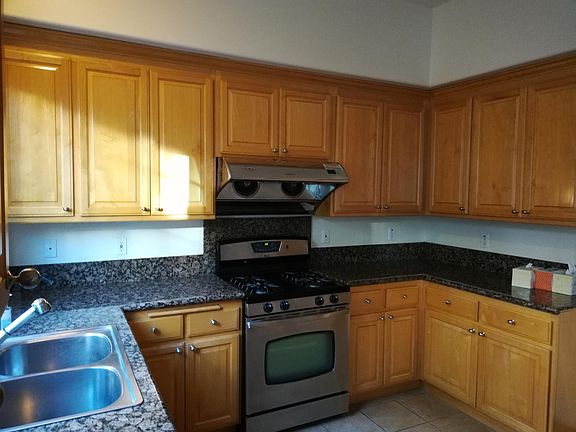 4th image of 529 S 5th Ave Unit A