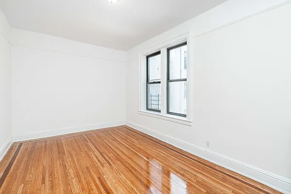 Rented by Modern Spaces | media 10