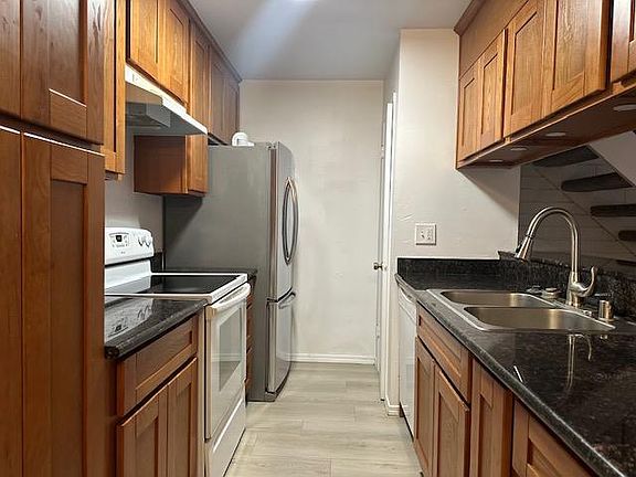 5th image of 9004 El Cajon Way APT 3