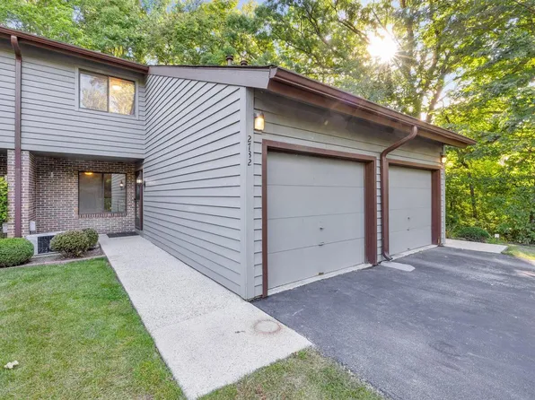 2732 Old Mill DRIVE, Racine, WI 53405