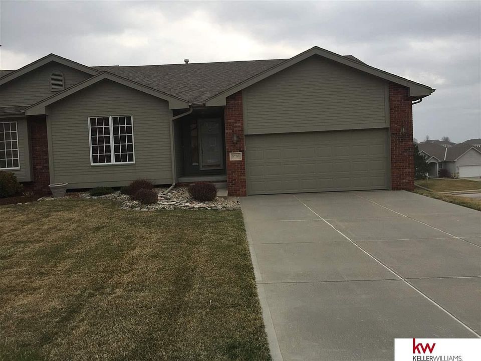 1st image of 5705 N 167th Cir