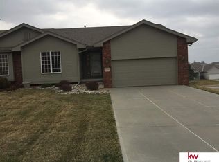 5705 N 167th Cir, Omaha, NE 68116