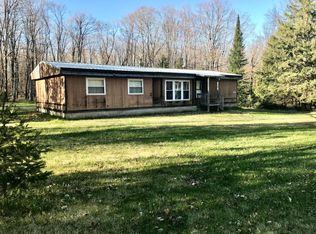 13349 E Mikes Landing Rd, Goetzville, MI 49736
