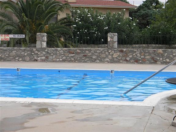 4th image of 6201 Escondido Dr APT 9F