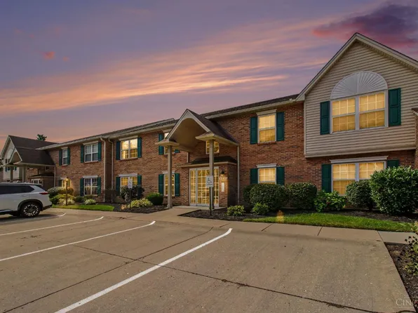 8812 Carrousel Park Cir Unit 69, Cincinnati, OH 45251