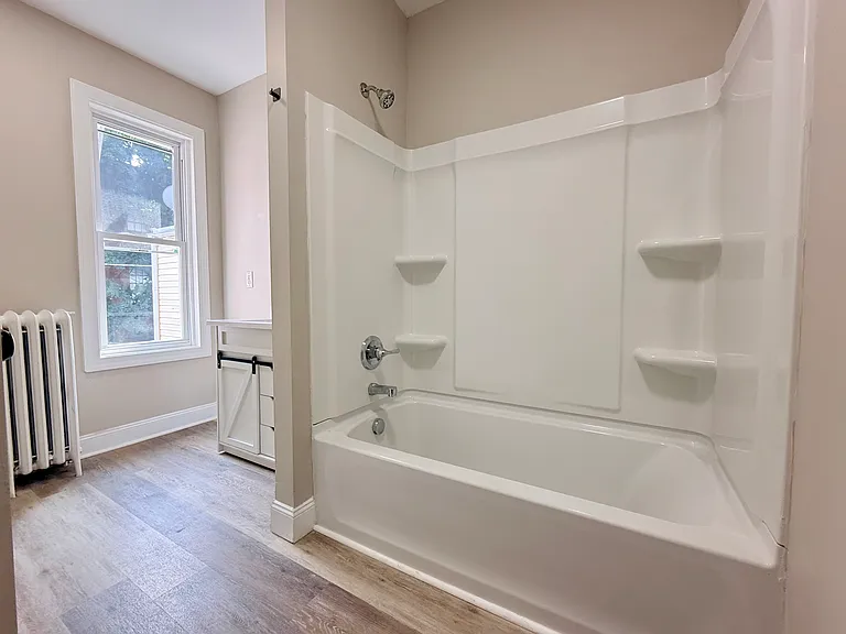 248 Greenwich St — Photo 5