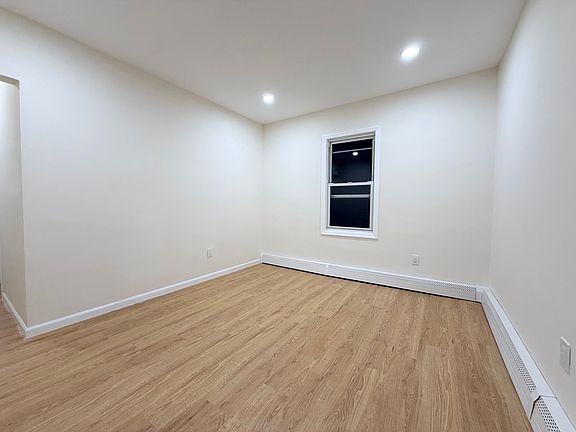 2nd image of 356 Carnegie Pl Floor 2