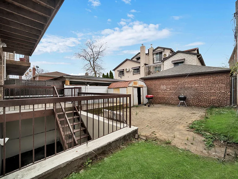 2413 Wilson Ave #B — Photo 9