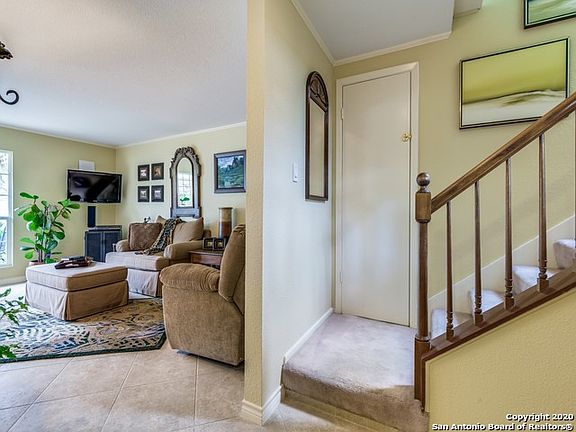 5th image of 621 Chauncey Dr #621
