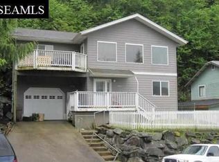 1264 E 5th St, Ketchikan, AK 99901