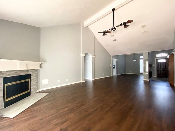 5th image of 18011 Pelican Way Rd