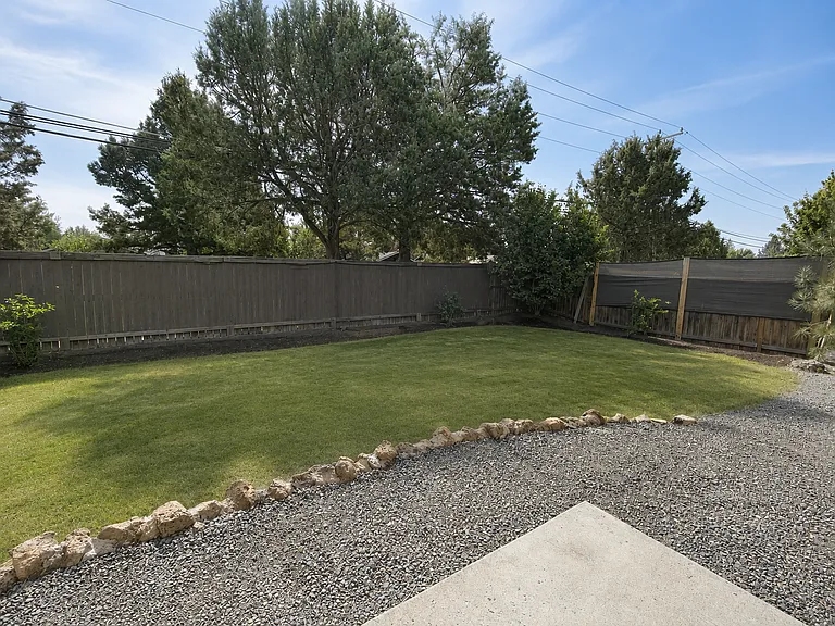 61167 Brosterhous Rd — Photo 35