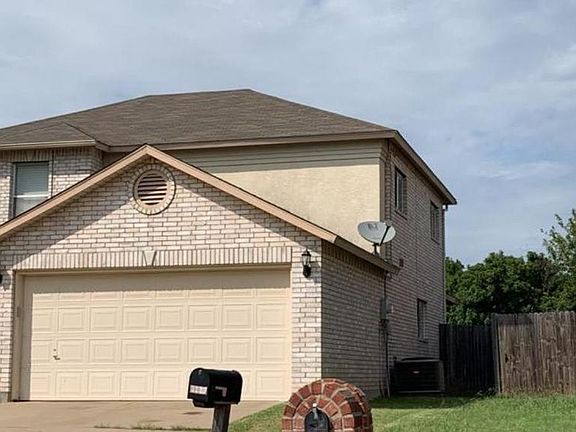 3rd image of 5117 Chessie Cir