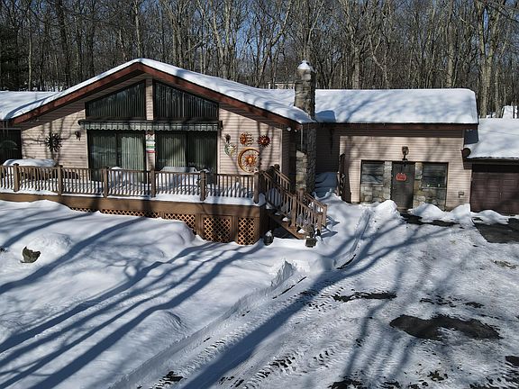 3rd image of 432 Maple Ridge Dr