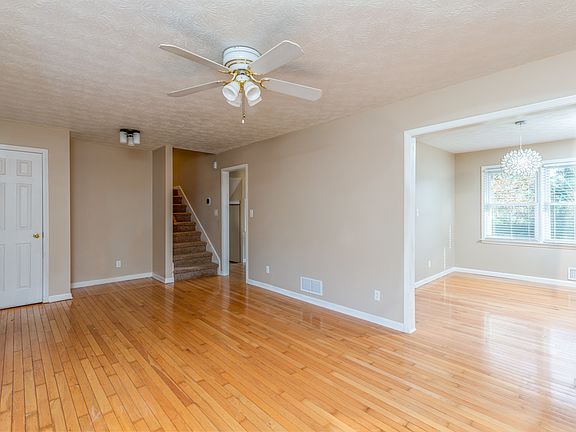 5th image of 2544 Brocklin Dr