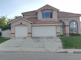 42107 Pleasant View Dr, Lancaster, CA 93536