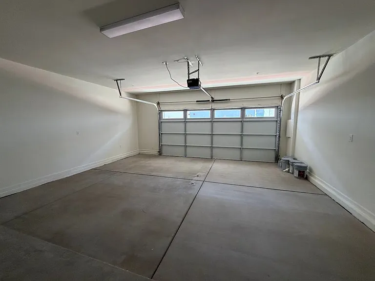 733 E Commonwealth Ave #9 — Photo 21