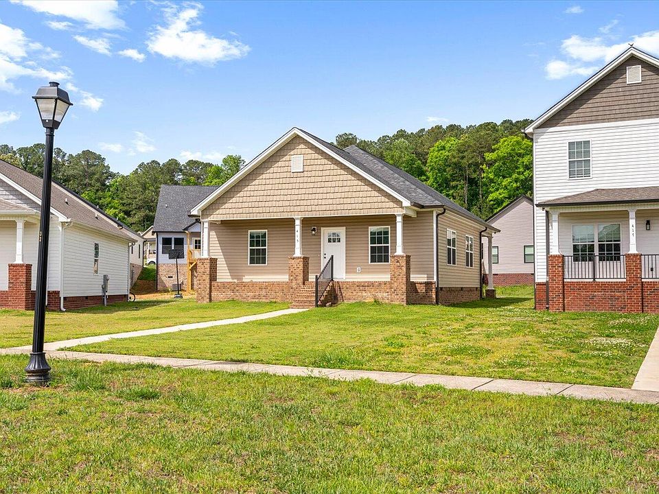 1st image of 415 Coahulla Creek Dr