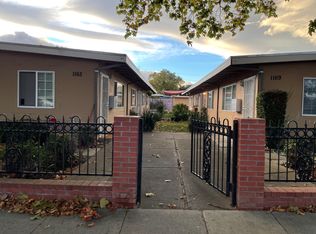 1169 Willow Rd #3, Menlo Park, CA 94025