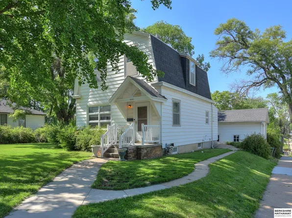 5002 Corby St, Omaha, NE 68104