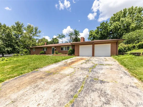 21 McFarland Dr, Rolla, MO 65401