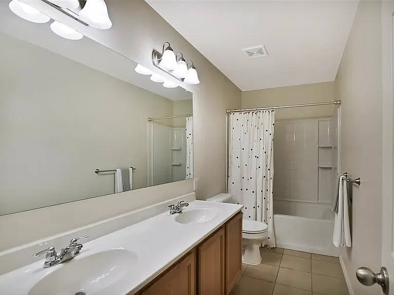 1007 Shelborn Dr — Photo 20