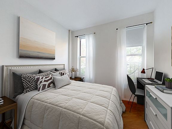 2nd image of 163 E 92nd St APT 19