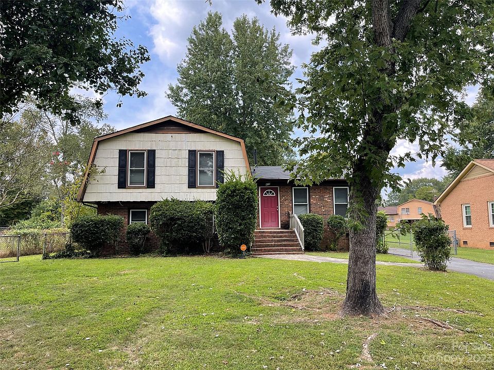 1st image of 410 Vickery Dr