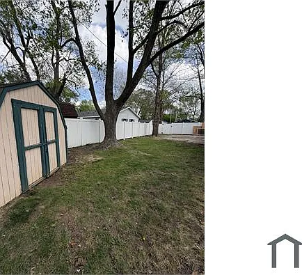 2504 Campbell Dr — Photo 21