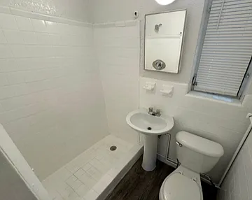 Studio, 500 sqft, $1,350 — Photo 3