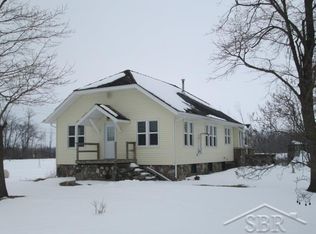 3279 S Patterson Rd, Freeland, MI 48623