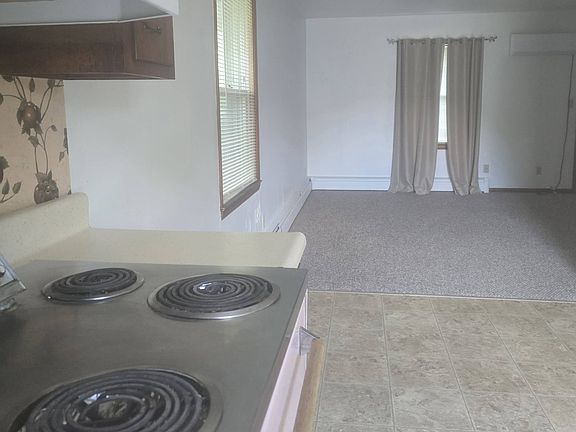5th image of 7205 Eyler Dr #1