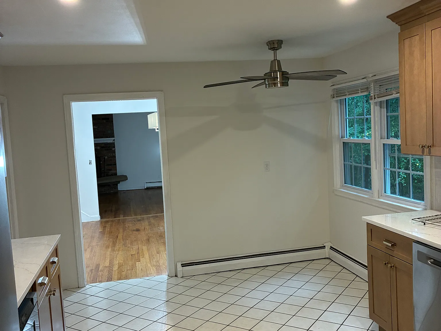 6 Redcoat Ln — Photo 3
