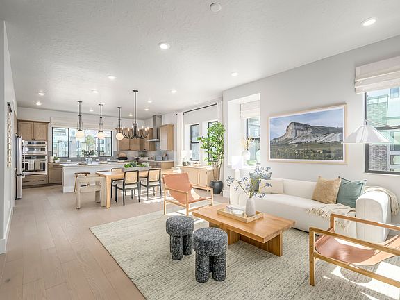 3rd image of 1978 E Wilshire Rd S #1