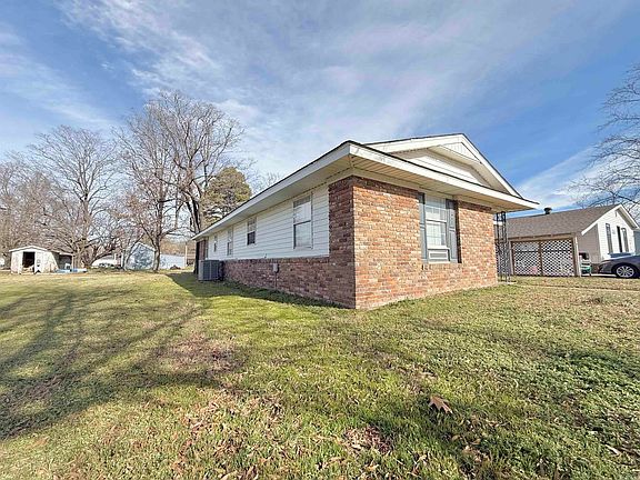 2nd image of 2510 Overdene St