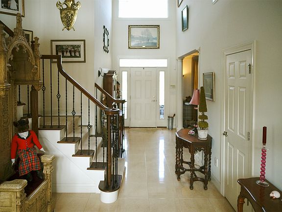 4th image of 20 Lonergan Lane