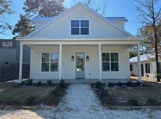 317 Maple St, Saint Simons Island, GA 31522