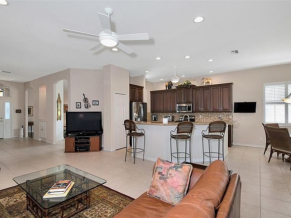 5th image of 5220 Highbury Cir