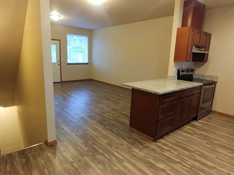 Court C Townhomes# — Photo 2