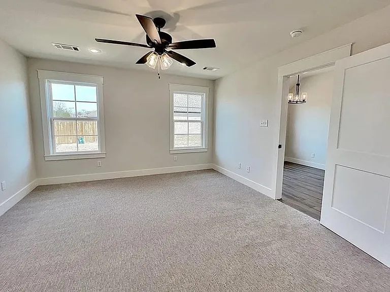 106 Stoneledge Dr — Photo 8