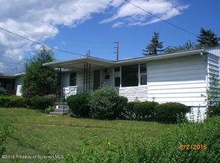 3624 Winfield Ave, Moosic, PA 18507