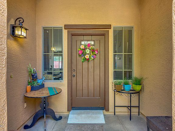 5th image of 2541 W Alta Vista Rd