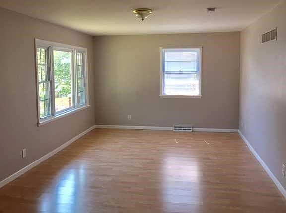 Seneca Living Room