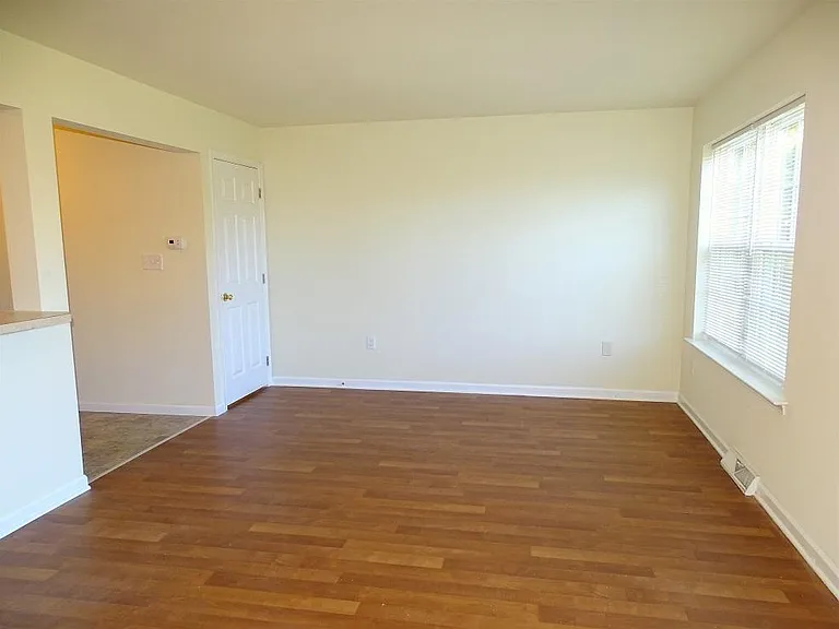 104 Park Place Cir — Photo 6