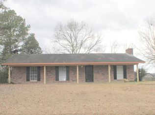 209 Royal Oak Dr, Clinton, MS 39056