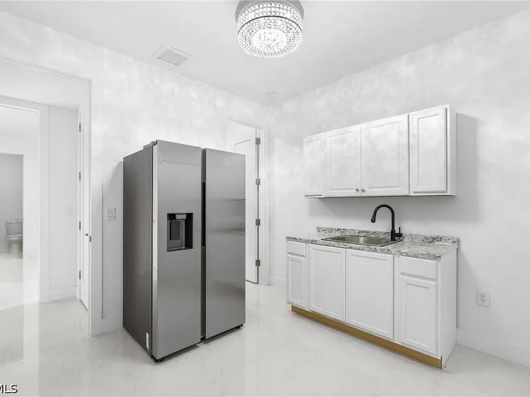 2506 SW Embers Ter — Photo 31