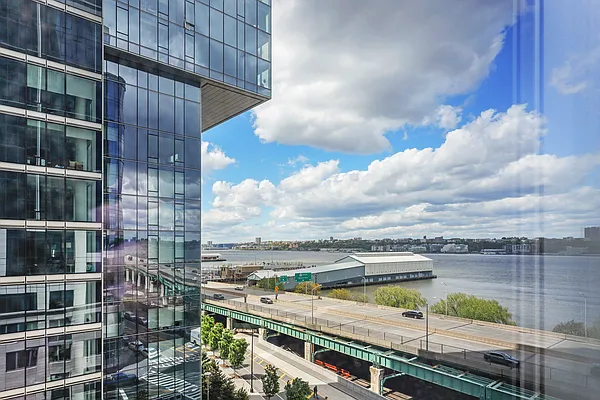 Rented by BLU Real Estate | media 35