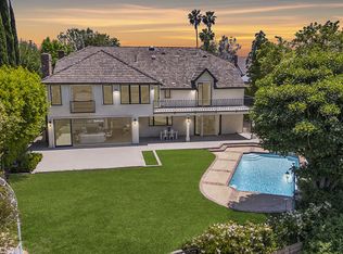 15515 Collina Strada, Los Angeles, CA 90077