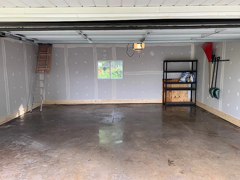 747 Jamaica Dr #1 — Photo 24